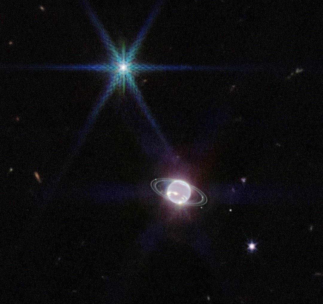 aphroditelovr's tweet image. NASA released the clearest images of Neptune’s rings in over 30 years
