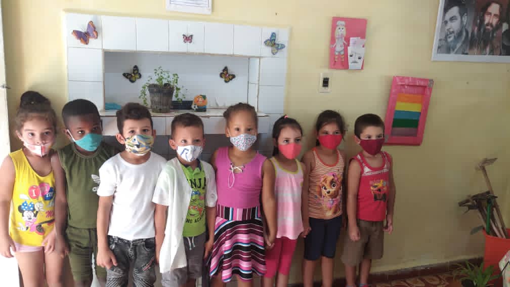 EnenoCi's tweet photo. Nuestros niños y niñas dedican las actividades que realizan en saludo a la #JornadaCamiloChe. @dpevillaclara @FarinaEstevez @CubaMined @dmesantaclaravc @Yamilet50088609 @CarloscOlmo https://t.co/3ZXoTP4EN2