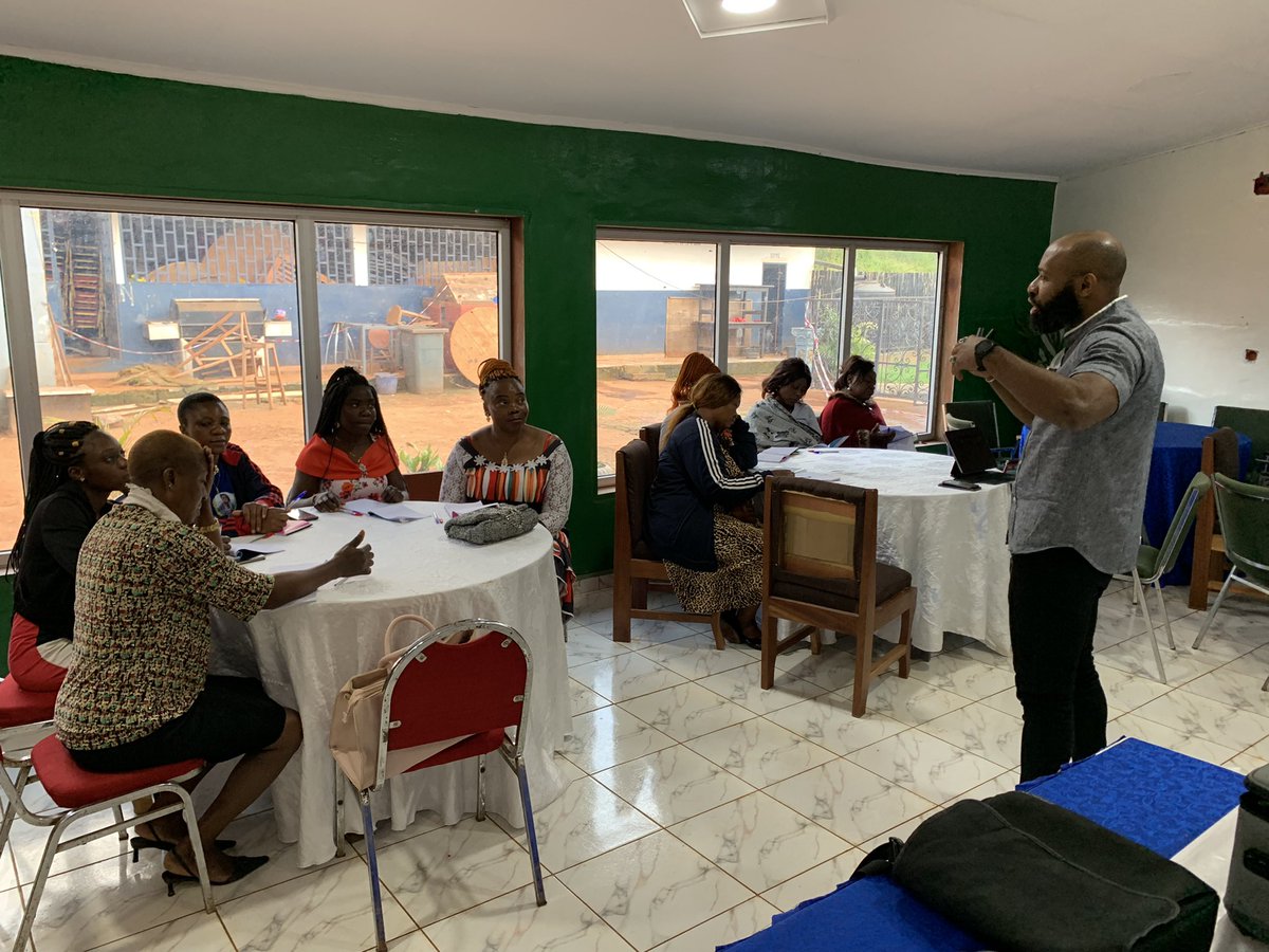freethinkingST's tweet photo. Always happy to be facilitating workshops with entrepreneurs. Since yesterday I am working with women entrepreneurs in bangangte and bazou. #capacitybuiling with @ActivSpaces https://t.co/dgCFInCps6
