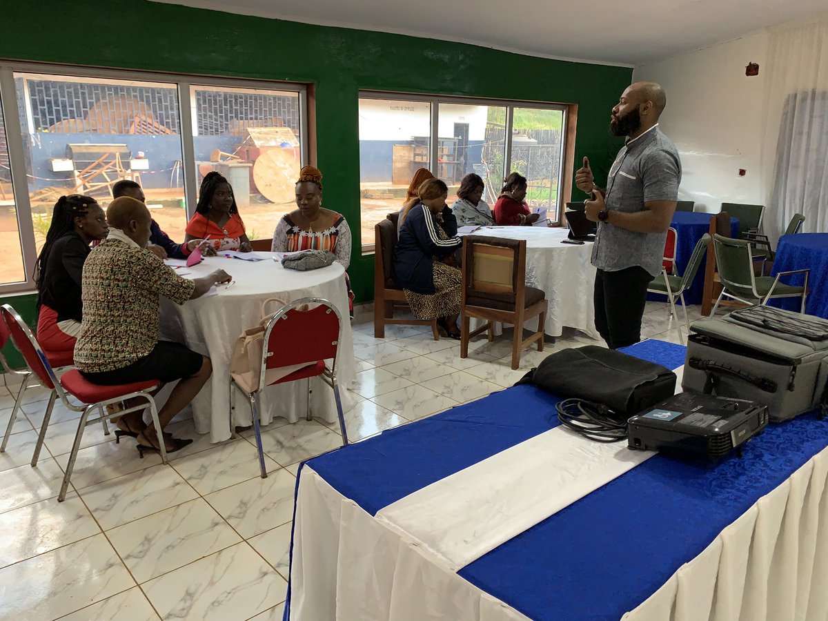 freethinkingST's tweet photo. Always happy to be facilitating workshops with entrepreneurs. Since yesterday I am working with women entrepreneurs in bangangte and bazou. #capacitybuiling with @ActivSpaces https://t.co/dgCFInCps6