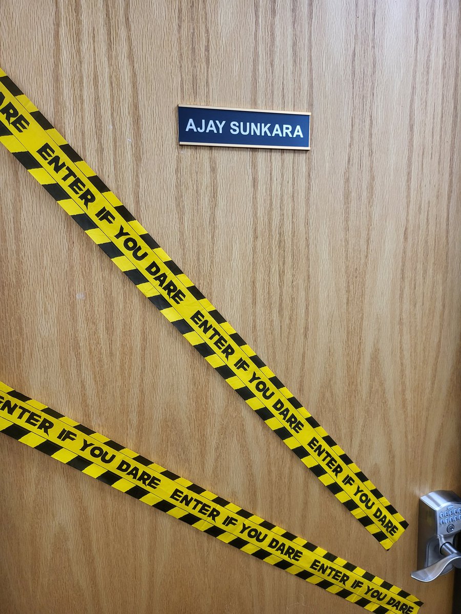 aj_sunkara's tweet photo. #Bestbrains office is #Halloween ready https://t.co/Mt5j3SaVuP