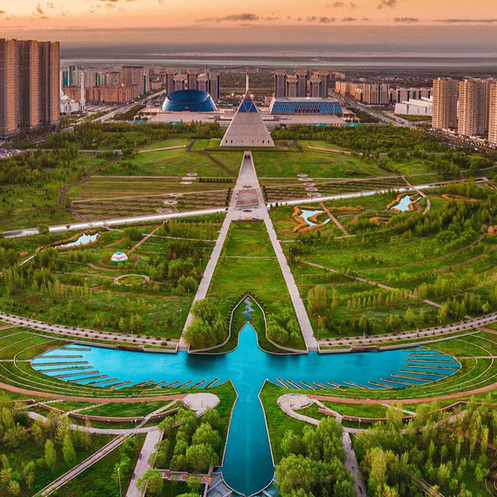 HomieNige's tweet photo. Astana, Kazakhstan (Borat) - the city built from scratch with billions of petrodollars, a futuristic occult capital, embracing the New World Order while celebrating the most ancient religion known to man: Sun Worship &amp; #pharaoh
It has a Solomon's Temple &amp; huge #Pyramid https://t.co/ALBPz9HwFR