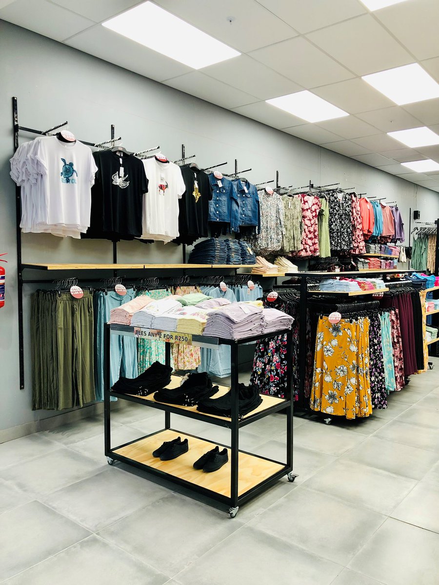 BaywestmallPE's tweet photo. Proudly South African fashion label, #senqu is now open at Baywest Mall 🤩
Whether it’s your day-to-day activities, exciting holidays or weekends with the ones you love - Senqu’s garments offer fashion, value and adventure with every purchase 🛍
📍 Upper Ground at Entrance 1 https://t.co/cM9aRGRotr