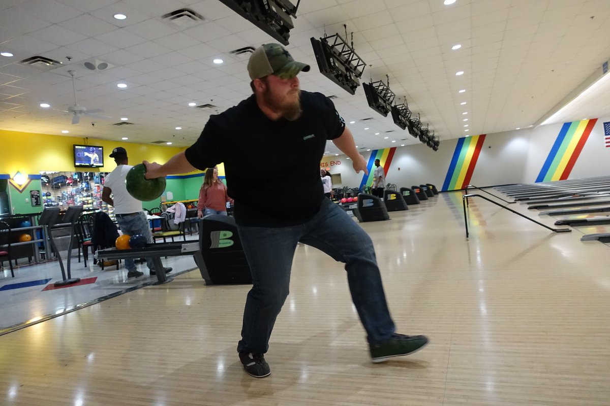 Our Smyrna and Murfreesboro teammates had an incredi-bowl time at the bowling alley! It is always nice when our team can spare time outside of work to get together. #SteelTechTeam