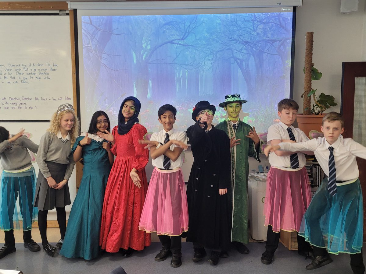 HGS English Department tweet media