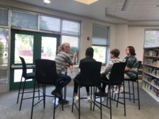 CalvertSS's tweet image. Ms. Reid’s students at WHMS preparing to be great presenters while workshopping with their teacher, Ms. Reed, RISE specialist Ms. Curtin, and media specialist Ms. Jones. PBL rocks!