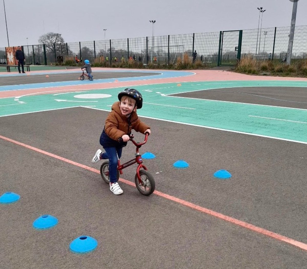 Get the littles ones on their bikes 🚴 with British Cycling Sessions - this October Half Term! With sessions for everyone including no cycle experience! Find out more ⏩ colchestersportspark.co.uk/go-ride-cyclin…