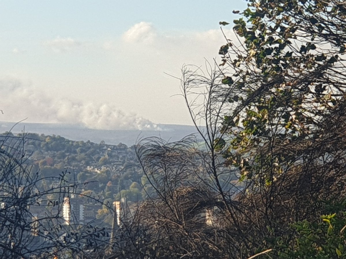 peaksmonitor's tweet photo. Looking over Sheffield centre to the moors. I pity anyone anyone under that! 
How can this be legal!
@burningmoors
@MoorlandMonitor https://t.co/Bsc52cQOBO