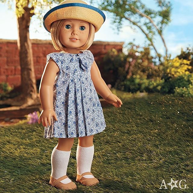 clur19's tweet photo. Quinn Fabray coming to Glee Club in those little outfits like https://t.co/XMZbIJblBC