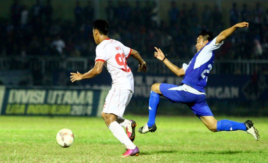 vvbtimes's tweet photo. #PersisHariIni | 18.10.14 | DU 8 Besar | Std.Wijaya Kusuma | Pscs 3-2 Persis | Gol: Roby Fajar, Dedi Cahyo | https://t.co/UP3lfwXxZn