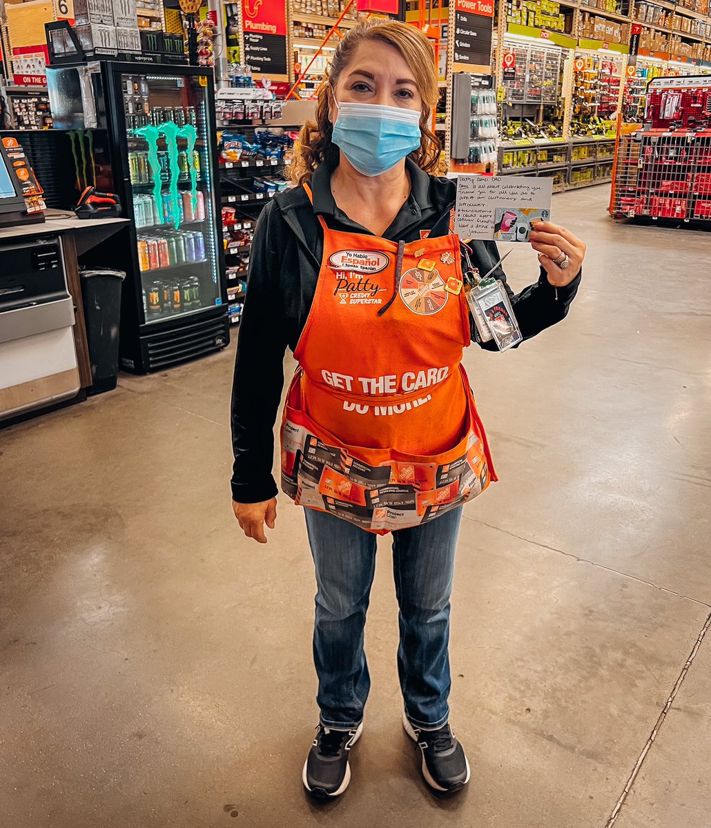 sm_jasminmarie's tweet photo. Happy CAM from my Stanton family to yours🧡💪🏼 I started as a PT Cashier 13 years ago, thank you to every cashier for processing 1,000’s of transactions while being friendly, accurate and all of the above! Sky’s the limit. #homedepot #pacsouth #d171 #leadership #valuesbased https://t.co/uHpBzFiq5d