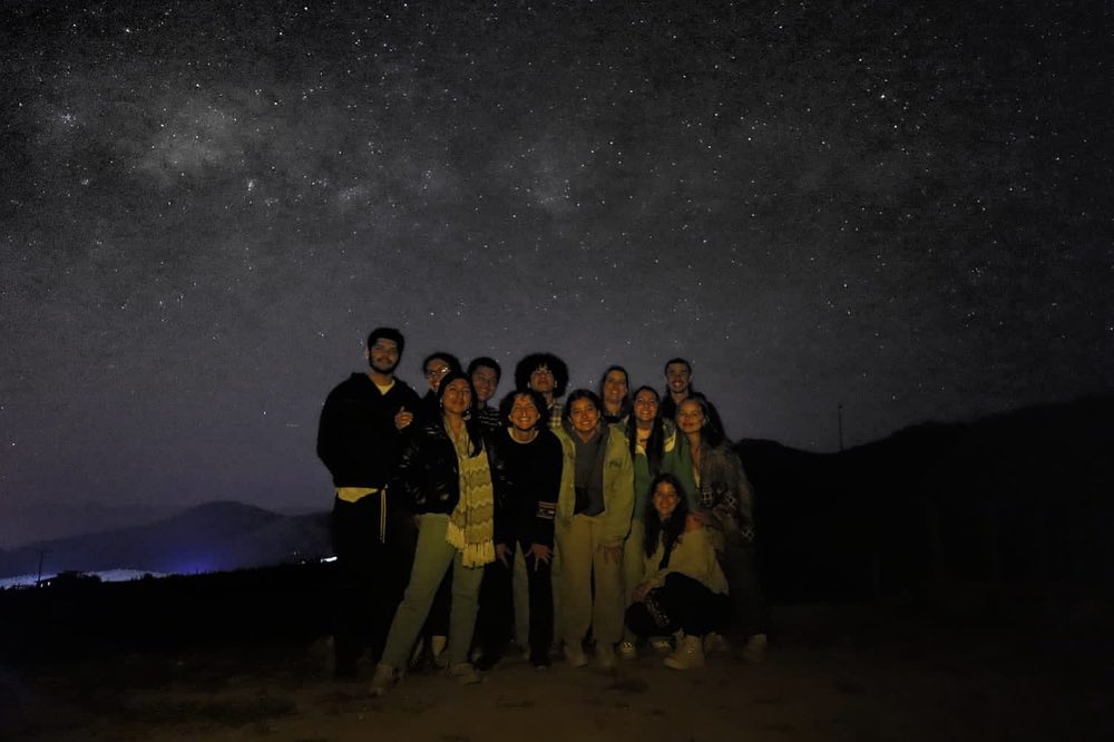 APIabroad's tweet image. API Chile students Stargazing under the clear skies of Valle del Elqui 🇨🇱🇨🇱🇨🇱
#ispyapi #apiabroad #studyabroadlife #studyabroad #chile #studyinchile
📷 by @apivalparaiso.vina