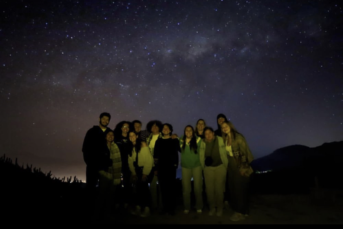 APIabroad's tweet image. API Chile students Stargazing under the clear skies of Valle del Elqui 🇨🇱🇨🇱🇨🇱
#ispyapi #apiabroad #studyabroadlife #studyabroad #chile #studyinchile
📷 by @apivalparaiso.vina