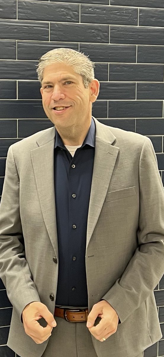Michael Bender tweet media