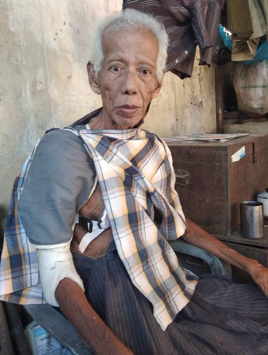 မိုးဝေခေတ်မှီသူများသို့
အသက် ၈၂နစ်အရွယ်ရှိ မိုးဝေစာပေမဂ္ဂဇင်း၏ 
တာဝန်ခံအယ်ဒီတာဟောင်း
ဆရာအောင်မော်ကို ဤသို့တွေ့ရစဉ်
m.facebook.com/story.php?stor…