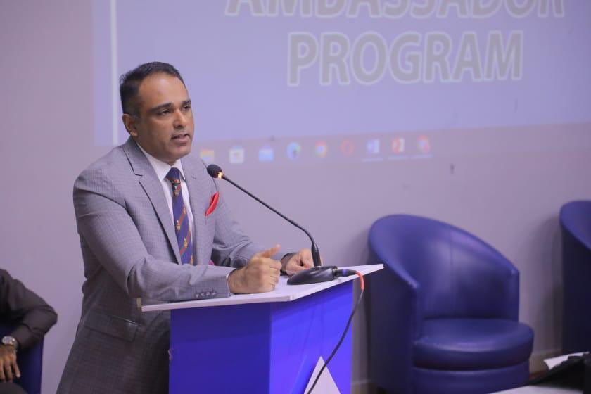 muddassirmalik1's tweet image. Ready to launch PFA #StudentAmbassadorProgram. University graduates have been trained for social mobilisation and #awareness. First batch of 250 #student will be in field alongside #PFA teams to offer #FREE milk testing #facility at doorsteps

#Service #FoodAuthority