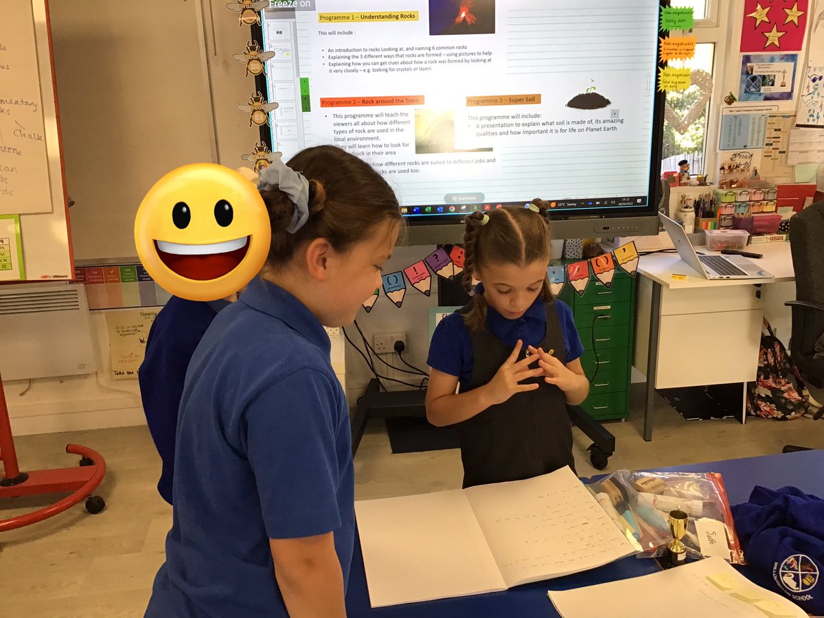 WilloughtonSch's tweet photo. What a way to end our topic of Rocks in Science! First, Sapling Class had a rock quiz and then they made their own video presentations to showcase their learning. Super Science! #science https://t.co/eep0MeWHtD