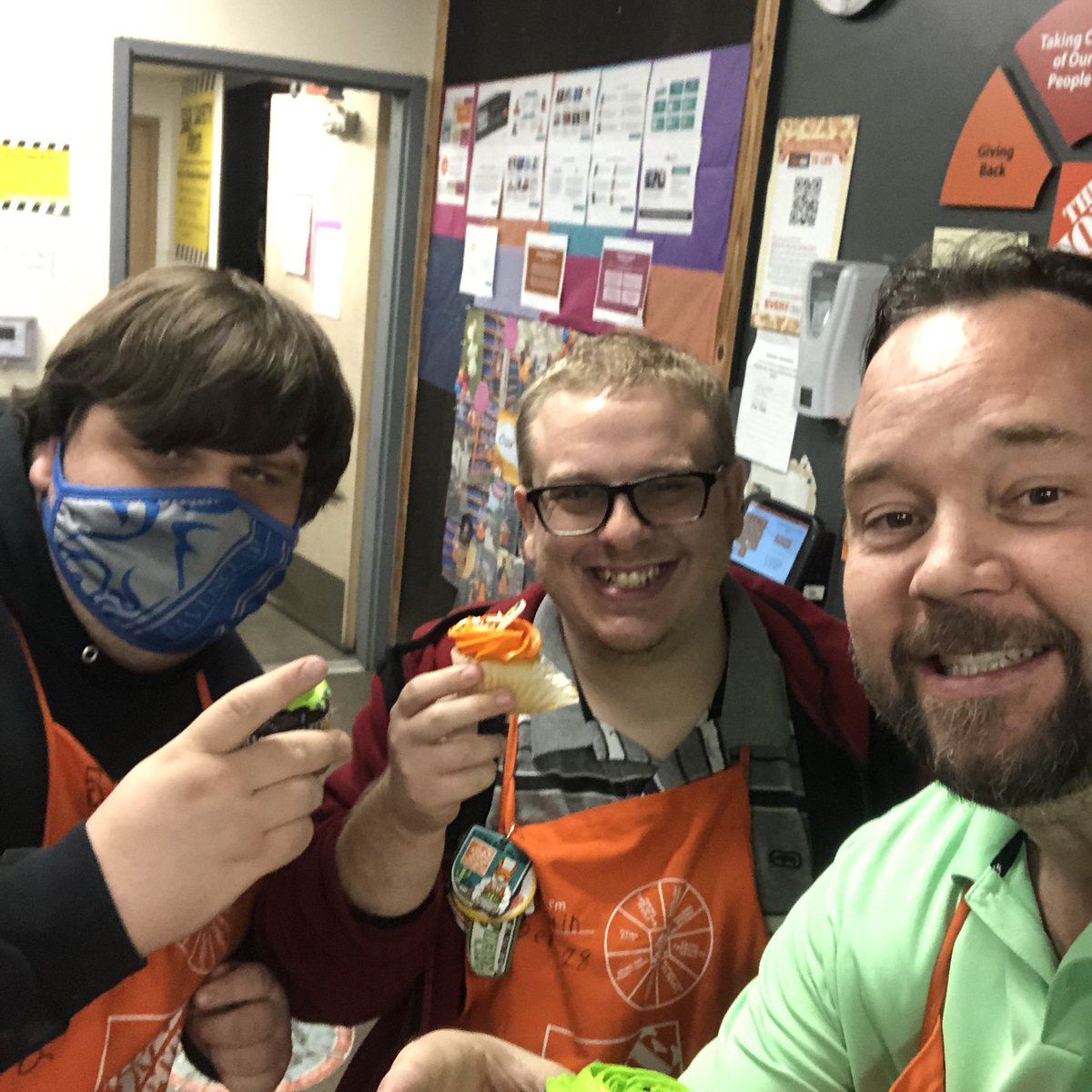 ChrisPatterson THD (@cpattersonthd) on Twitter photo Happy Birthday to an awesome guy …Austin!! Having a celebratory cupcake with me and his brother Logan. <a href="/kenskrew/">KEN'S KREW</a> <a href="/ventura1327/">Elisabeth Ventura</a> <a href="/THDShawnJenkins/">Shawn Jenkins</a> <a href="/6549TayaG/">Taya Gonzales</a> <a href="/MsacroTHD/">Marissa Sacro</a> <a href="/CarpenterTrina1/">Trina Carpenter 🐾</a> <a href="/kear_tiffany/">Tiffany Kear</a> <a href="/THDRobertAlonso/">Robert Alonso</a> Happy Birthday to an awesome guy …Austin!! Having a celebratory cupcake with me and his brother Logan. <a href="/kenskrew/">KEN'S KREW</a> <a href="/ventura1327/">Elisabeth Ventura</a> <a href="/THDShawnJenkins/">Shawn Jenkins</a> <a href="/6549TayaG/">Taya Gonzales</a> <a href="/MsacroTHD/">Marissa Sacro</a> <a href="/CarpenterTrina1/">Trina Carpenter 🐾</a> <a href="/kear_tiffany/">Tiffany Kear</a> <a href="/THDRobertAlonso/">Robert Alonso</a>