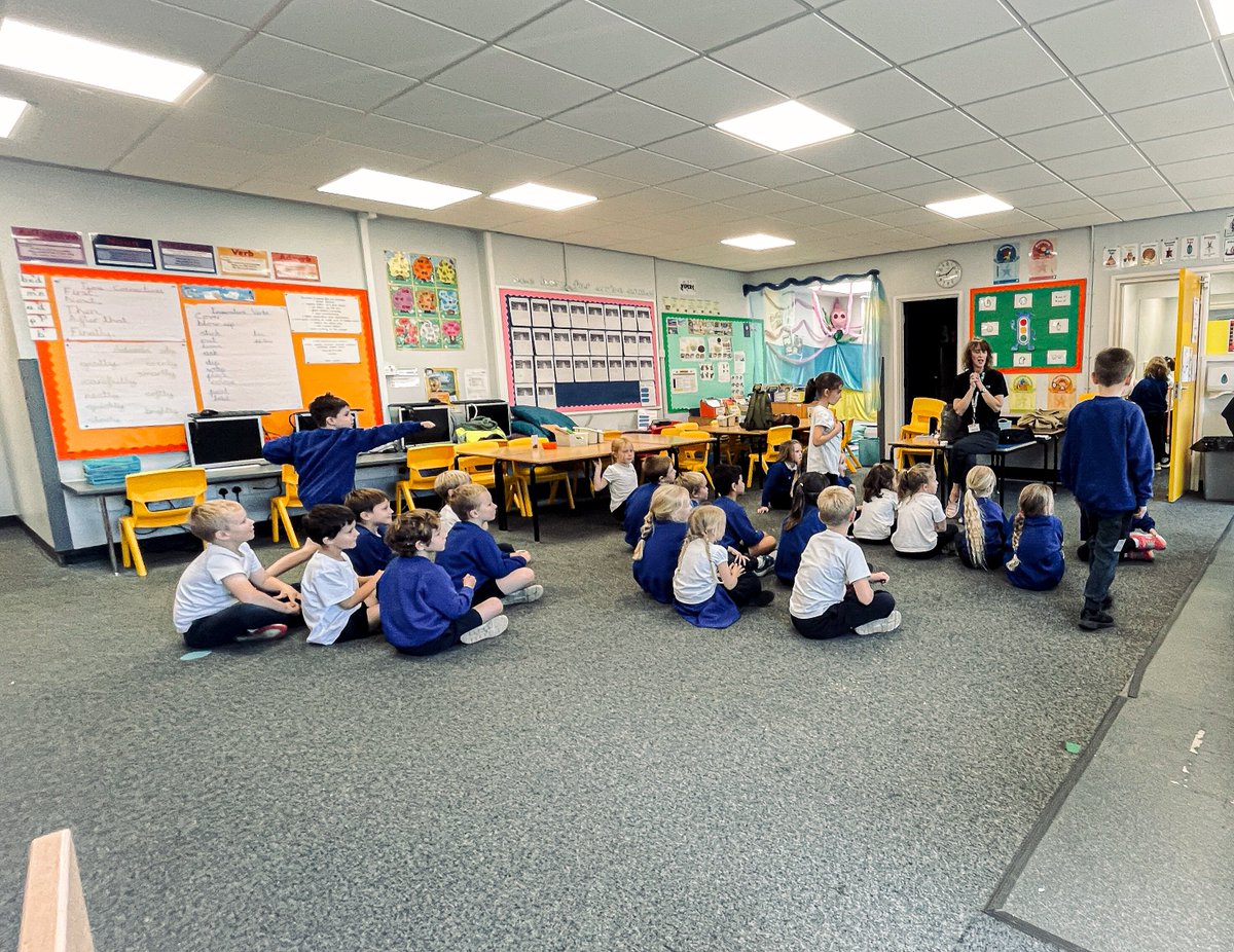 BIGLITTLE Theatre School tweet media