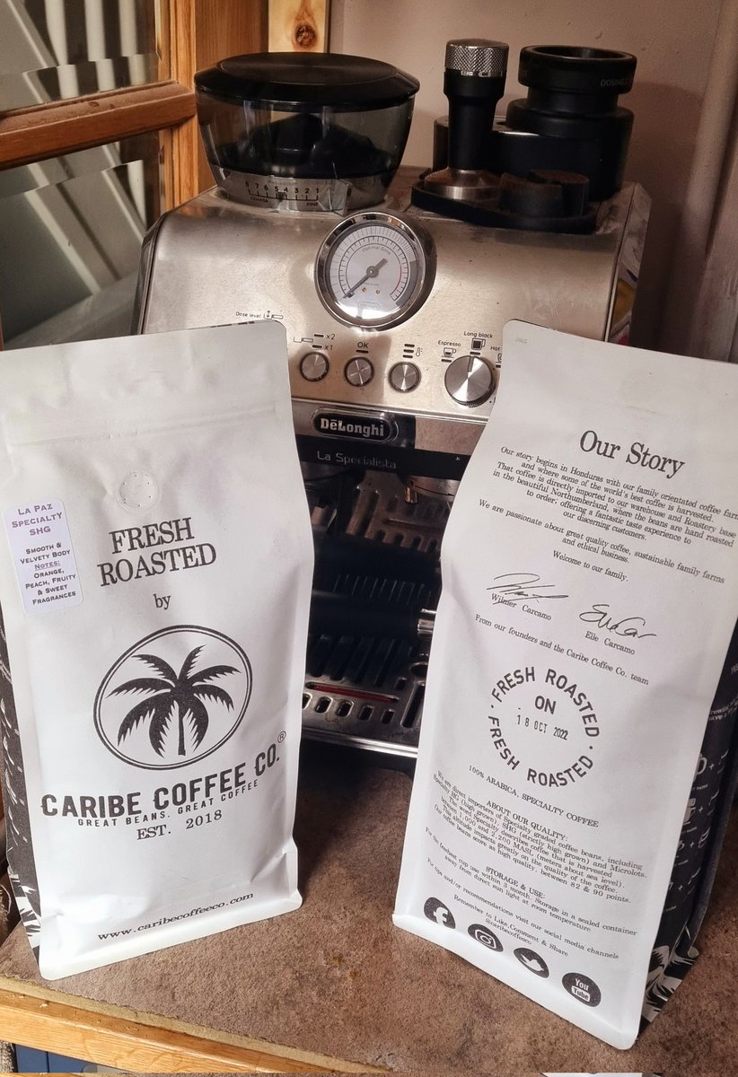 Panic over... 😬 after finding my coffee grinder empty. <a href="/wilmercarcamos/">Wilmer Carcamo</a> of my favourite <a href="/caribecoffeeco/">Caribe Coffee Co. 💙☕️</a> just knocked on the door with fresh supplies of delicious coffee beans for my <a href="/DeLonghiUK/">Delonghi</a> machine. Thank you 🙌🏽. #supportlocalbusiness in Northumberland. 🤟🏻😉👍🏼