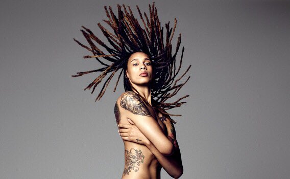 3RSEE's tweet photo. happy bday @brittneygriner 💜
#FreeBG 🙏🏾 https://t.co/4wRHcu1aqC
