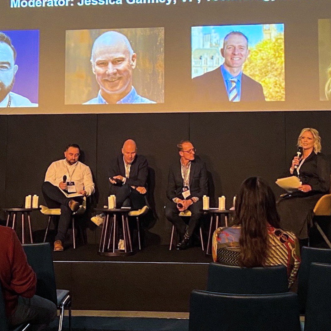 TheALSD's tweet photo. Jessica Gaffney from the ALSD US team jumping into this panel at ALSD International! What has been your favorite panel so far?
.
#alsdinternational #london #sportsbusiness #venuebusiness #conference #tradeshow https://t.co/CtHUL0YYea
