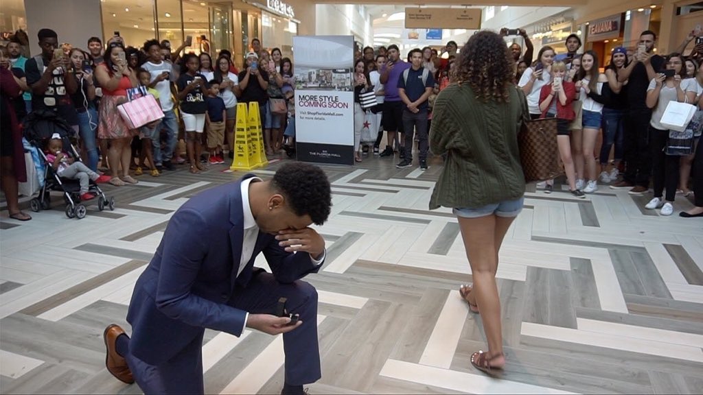 Men... What's your next plan after denying u in public?😂😂😂