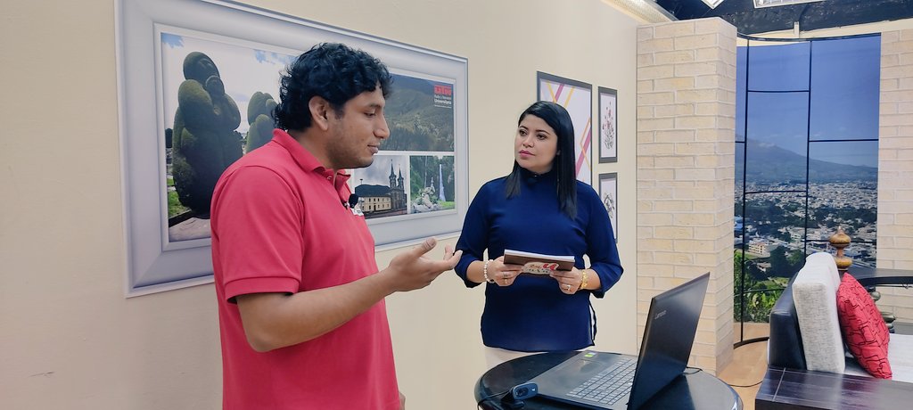 utvenlinea's tweet photo. #FernandoRoldan integrante de la empresa #IngeniousWorks #Ibarra dio a conocer sobre la #VisionArtificial para #DetectarObjetos con el fin de percibir y comprender una imagen o secuencia de imágenes y actuar según convenga en una determinada situación. 
@Carol2ov https://t.co/oQn8OCTaal