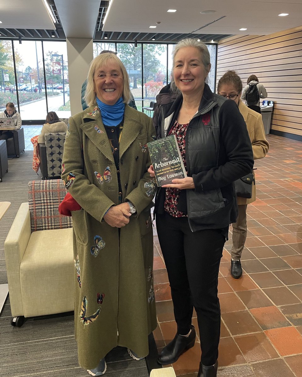 Michelle_Malott's tweet photo. So nice meet Meg Lowman (with her very cool coat!), author of “The Arbornaut” as @iueast celebrates National Day on Writing. #writingaboutnature #womeninscience #CanopyMeg https://t.co/1jthWSLDcJ