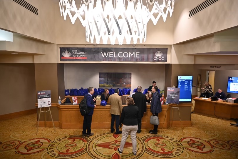 ISPSummit's tweet photo. We're LIVE and In-Person!
Day 1 is packed with keynotes, panels, games, and entertainment!
Join the conversation #ispsummit2022
#ispsummit #telecommunications #telecom #canadianconference #radiocommunication #broadbandtv #digitalcommunications #internetproviders #innovation https://t.co/rNn97SVM5R