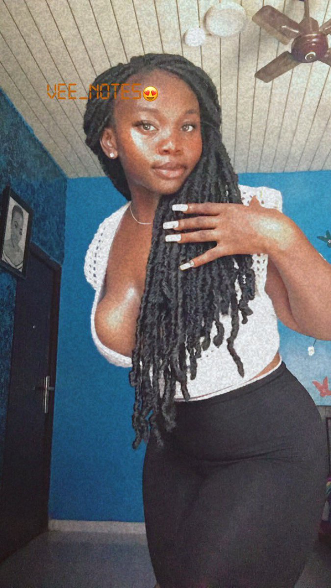 Vee_notes's tweet photo. It’s hot over here🥵
 Crochet by meeee❤️❤️ https://t.co/whzROQmXI7