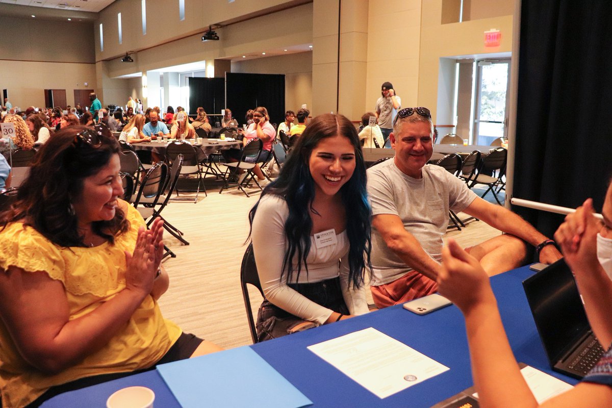 stocktonfinaid's tweet photo. Hey, Class of 2023! Interested in applying to @Stockton_edu? Sign up for one of our fall Instant Decision Days to receive an immediate admissions decision AND learn about your scholarship eligibility!

Spots are limited. Sign up today: https://t.co/dnmVsmY1W4 https://t.co/xri3pwCSWj
