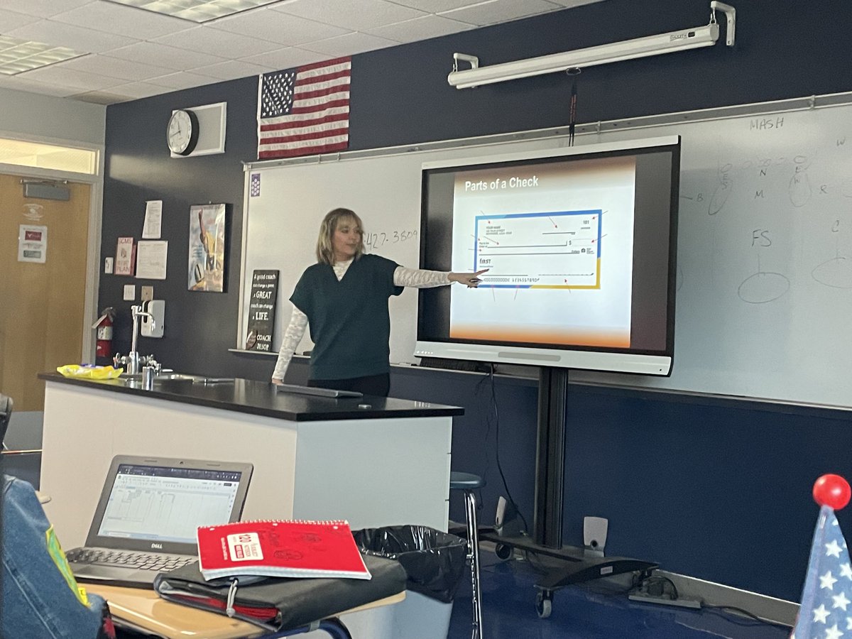 Coach Jesop (@PacerFootball) on Twitter photo 2022-10-18 15:45:55 Thanks @BankAtFirst for lending us Morgan Oesterling for the day. Students learned a lot about personal finance and how to write/balance a checkbook. @switzsc Thanks @BankAtFirst for lending us Morgan Oesterling for the day. Students learned a lot about personal finance and how to write/balance a checkbook. @switzsc