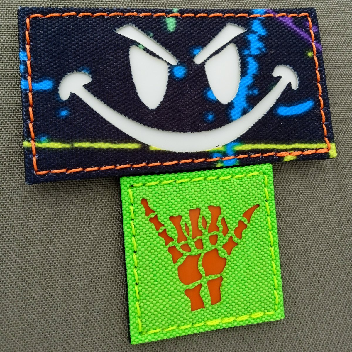 tacticalfreaky's tweet image. Check out these awesome combinations of colors for the Evil Smiley Face and the Shaka Sign patches we made for a customer.

You can check our camo/solid colors and base materials on our TACTICALFREAKY.COM and combine +1200 color schemes.

#lasercutpatches #tactical_freaky