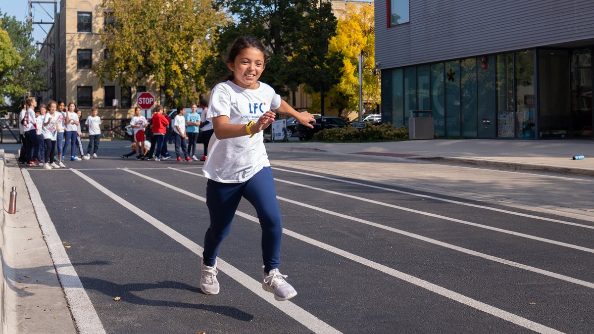 lyceechicago's tweet image. Teachers usually tell students to take their time in class, but sometimes we need a change of pace! #JoyOfLearning #SportsLife #ItsAnElementaryThing #LycéeJourney