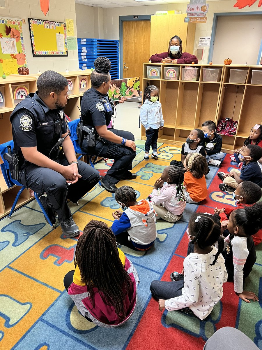 Scott Pre-K celebrating community helpers week! Thanks to the Atlanta police department for taking the time to come out to read to our students!!