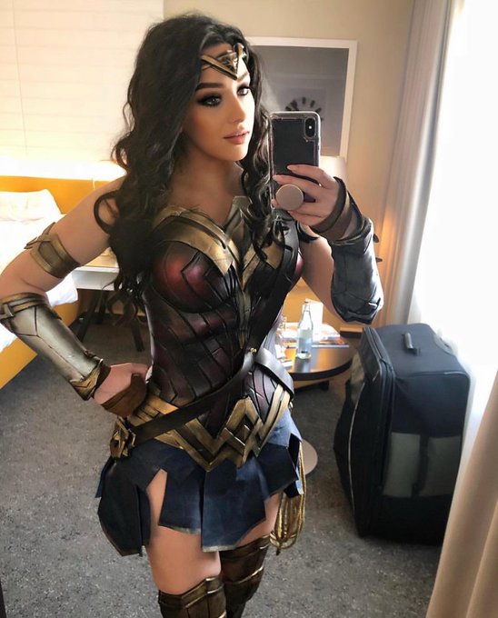 I hope everyone has fun at the #BLACKADAM screening tonight!   I&rsquo;m totally not looking through all the<a href="/tag/blackadam"class="tags">#BLACKADAM</a>