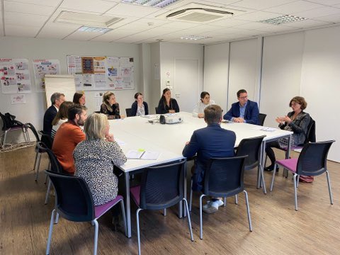 [Rencontre]

La CCM et le Pôle PP de Combourg ont été heureux d’accueillir notre directrice générale Hélène Bernicot et notre directeur départemental Karim Ganaï cet après-midi.

Merci pour ce moment d’échange en toute simplicité ! 🤝

<a href="/WeAreArkea/">WAA|Actus</a>