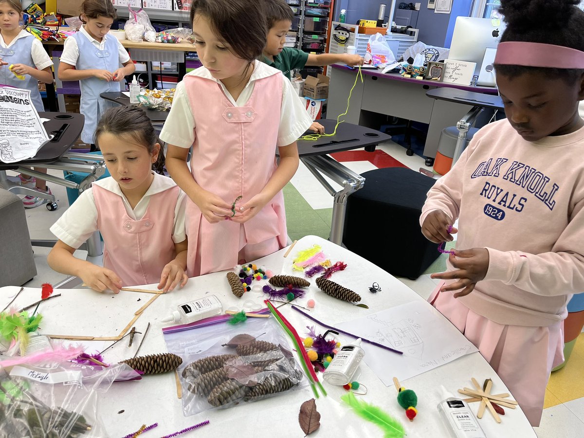 KClevering's tweet photo. Grade 2 @OakKnollSHC is working on a mini #PBL after #StoryTime with Have Fun Molly Lou Melon. We are connecting #creativity with nature #STEAM for #GlobalMakerDay https://t.co/lfnJiGRuqz