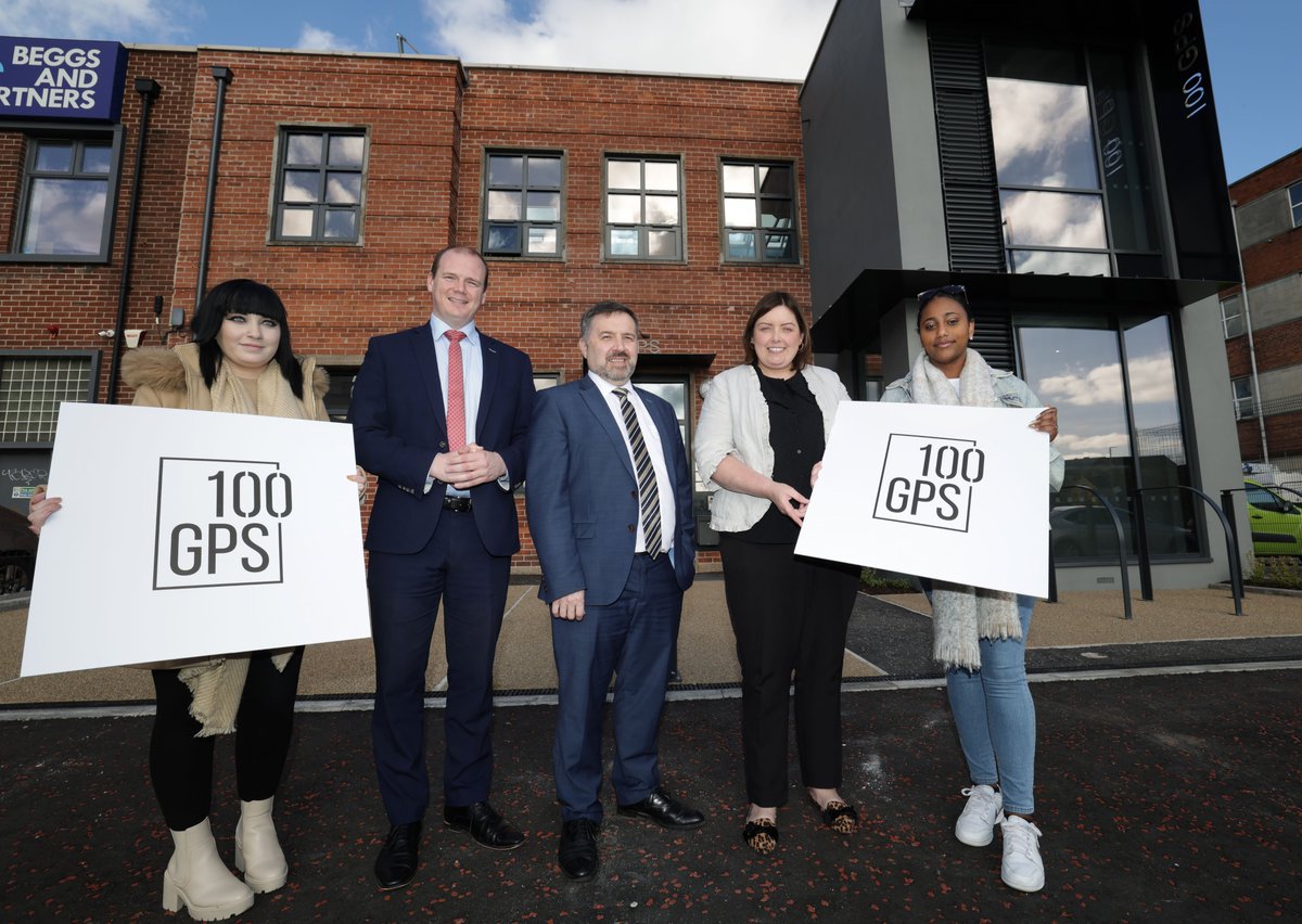 .@CommunitiesNI Minister @DeirdreHargey joined @RobinSwannMoH & @gordonlyons1 at a new space for care experienced children and young people which will house the charities @VOYPIC and @IncludeYouth. The facility received funding from the three departments. bit.ly/3Twe6bz