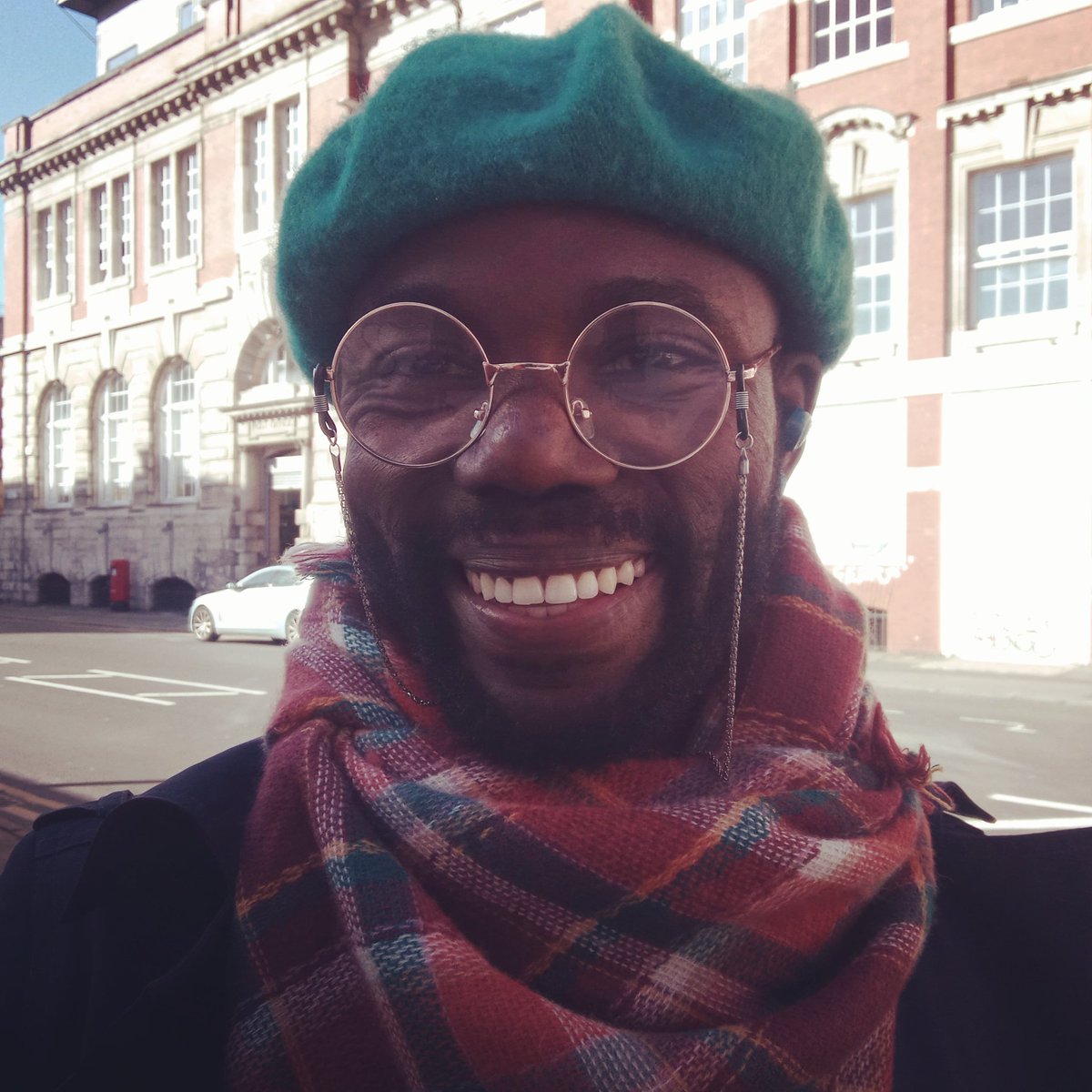 DrFabola's tweet photo. Happy Tuesday folks β€οΈ
I'm back with the latest instalment of my newsletter ποΈ
Please read and comment, and help spread the word π
https://t.co/3jdTomZAWb
#singersongwriter #writingcommunity #blogging #creative #beret #mensfashion #iscarf #trenchcoat #autumnfashion #layering https://t.co/u7gPcA4olA
