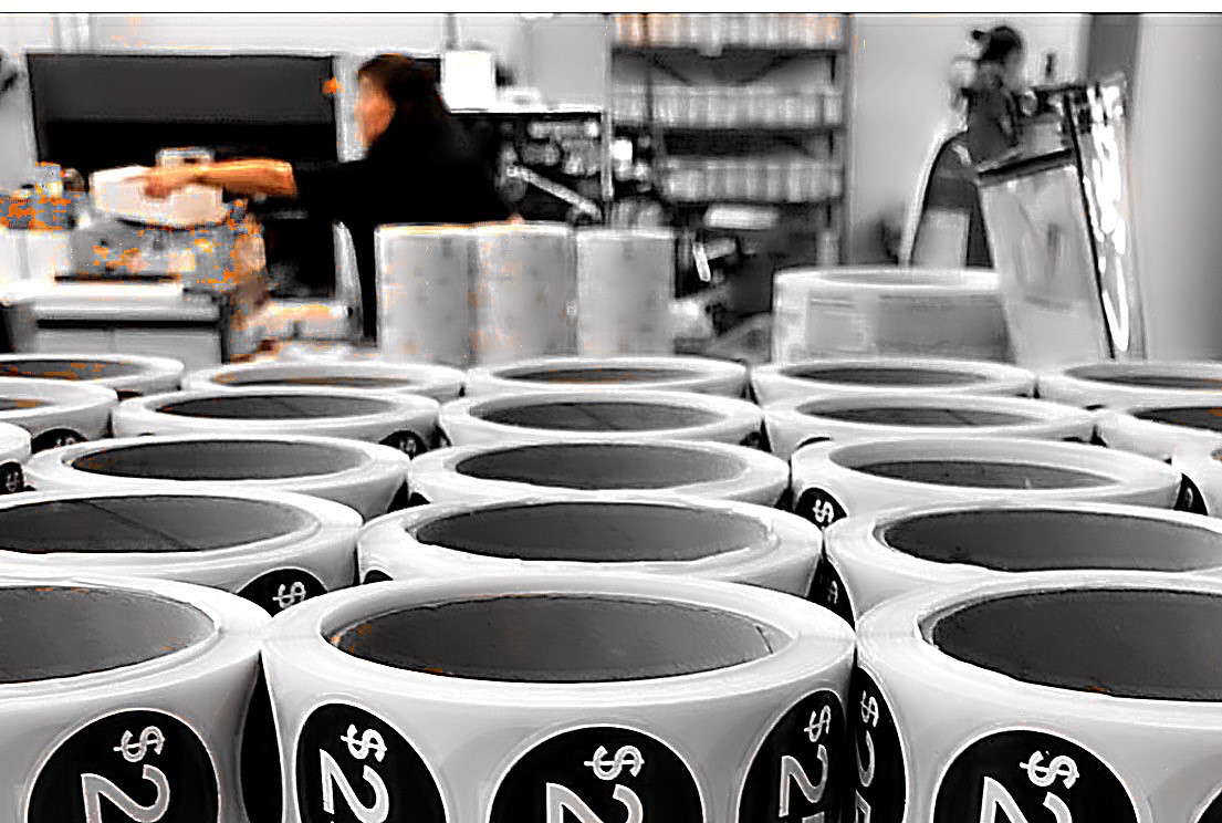 Digitallabelsca's tweet image. We are looking for a Full time Shipper/Receiver to join our team! 
Please reach out to us for more info! #jobs #print #toronto