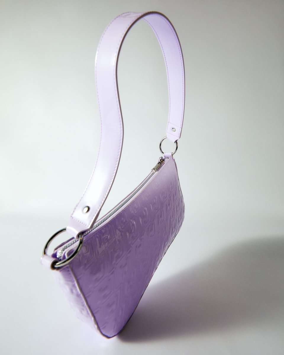 H&M Canada tweet media