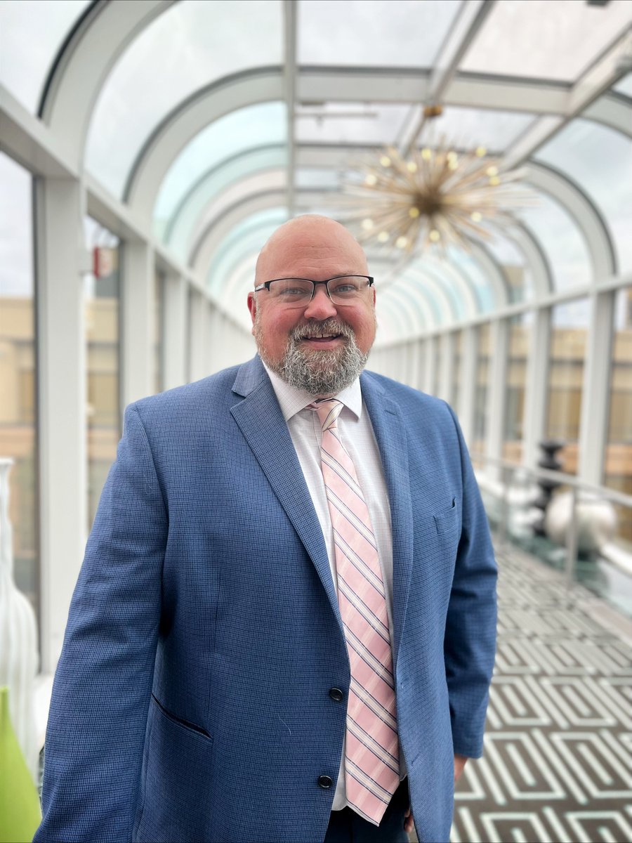 goldennuggetac's tweet photo. Join us in wishing a Happy Birthday to Justin Pincus, Executive Director of Player Development! ๐ ๐ #ToastsToOurHosts https://t.co/H3juJUK0e0