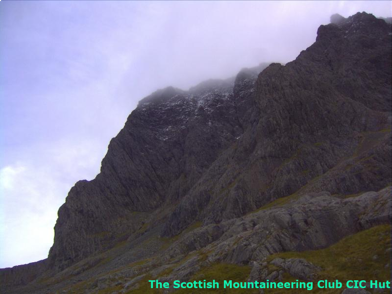 cicwebcam's tweet photo. #cichut #northface #bennevis #mountaineering Current weather. 7.15C, humidity 81.8%, recent gust 18mph, direction S https://t.co/bQsHzqnFEZ