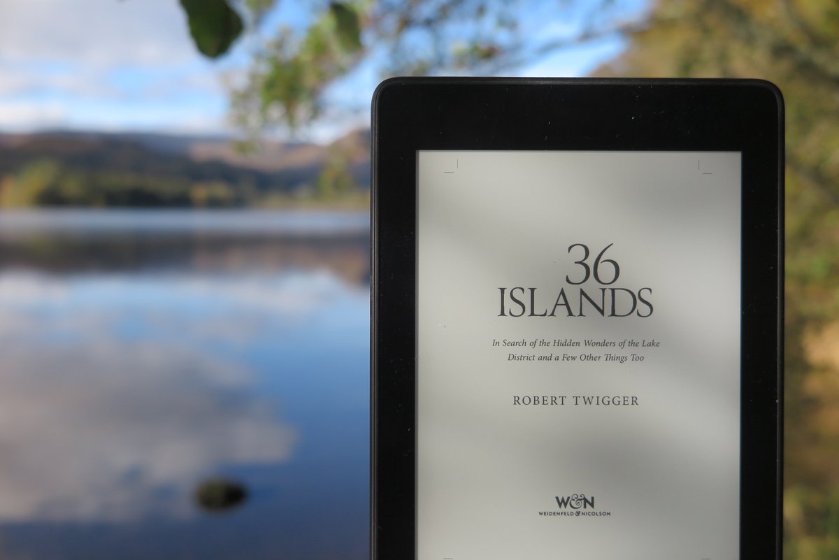 likewinterblue's tweet photo. Apt lakeside reading... @roberttwigger's #36Islands  (published by @wnbooks Nov '22) https://t.co/2BFJURT6xs https://t.co/7FQqLhBpuP