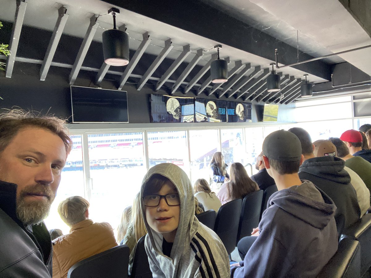 JasonPierschba2's tweet photo. Great tour at Titans stadium. #titansll https://t.co/o7QdBk4LNr