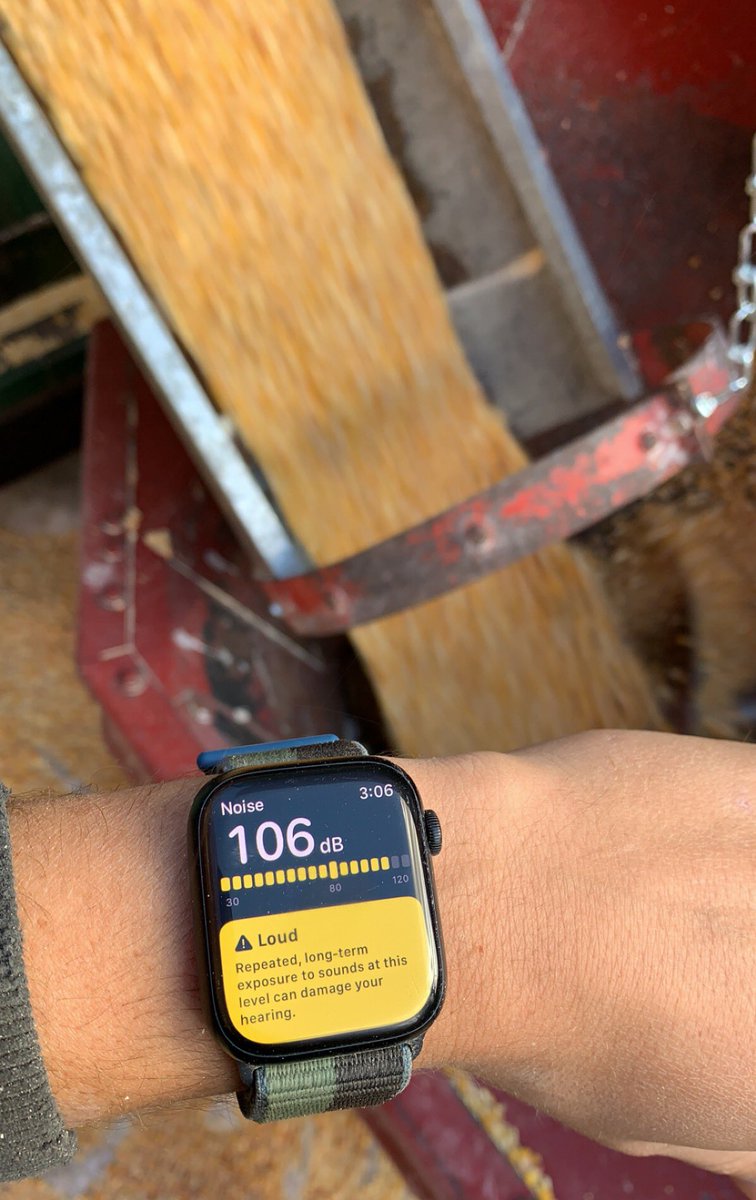 BenBiersch's tweet photo. Silage blowers putting high moisture corn into concrete silos is pretty deafening without hearing protection. Hard to believe football stadiums get up to 140 dB. https://t.co/NBsXuGvMCv