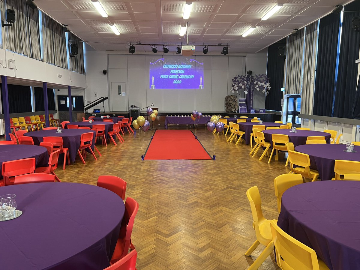 adzapps01's tweet photo. All ready for KS4 prize giving this evening! @OutwoodFreeston https://t.co/qk7HQnI4zI