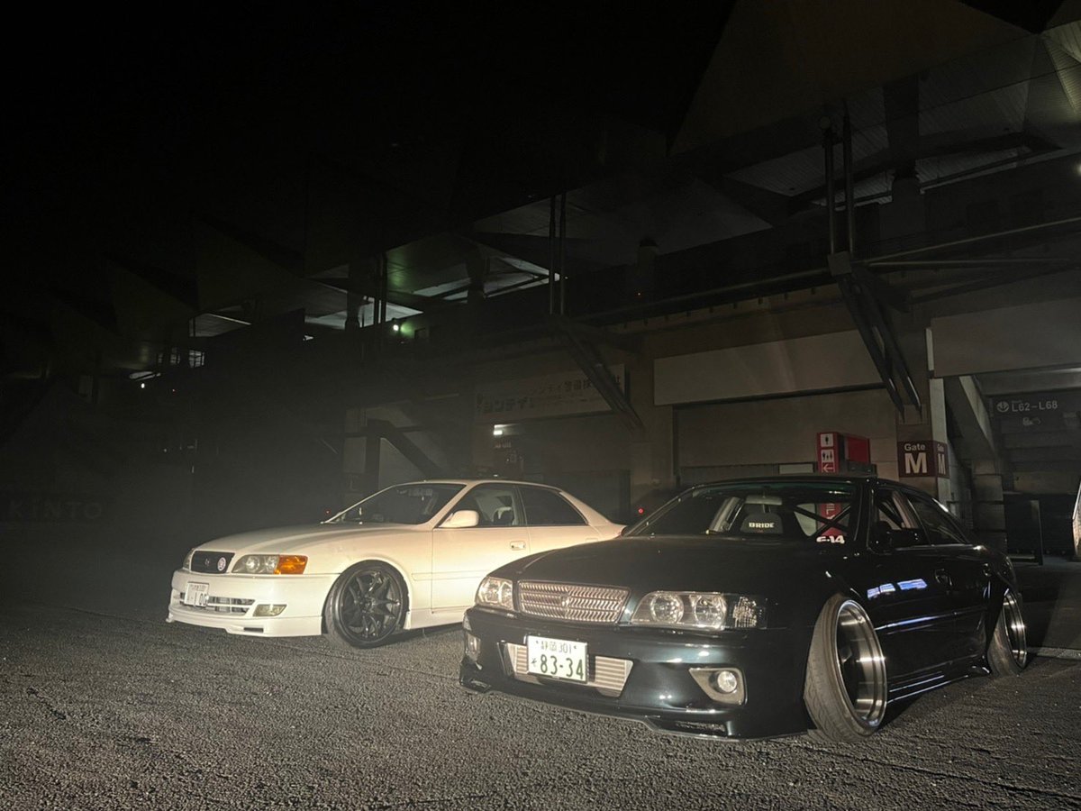 M_JZX's tweet photo. 高校生の頃からの憧れだったgontaさんのチェイサーと並べることが出来てほんとに嬉しかった！
カッコイイドリフトも見れて幸せでした🥰
またどこかのイベントでお会いできたら嬉しいです！
ありがとうございました！！ https://t.co/hfkgH85i1C
